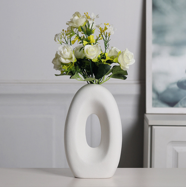 High Quality Minimalist Scandinavian-Style Ceramic Vase