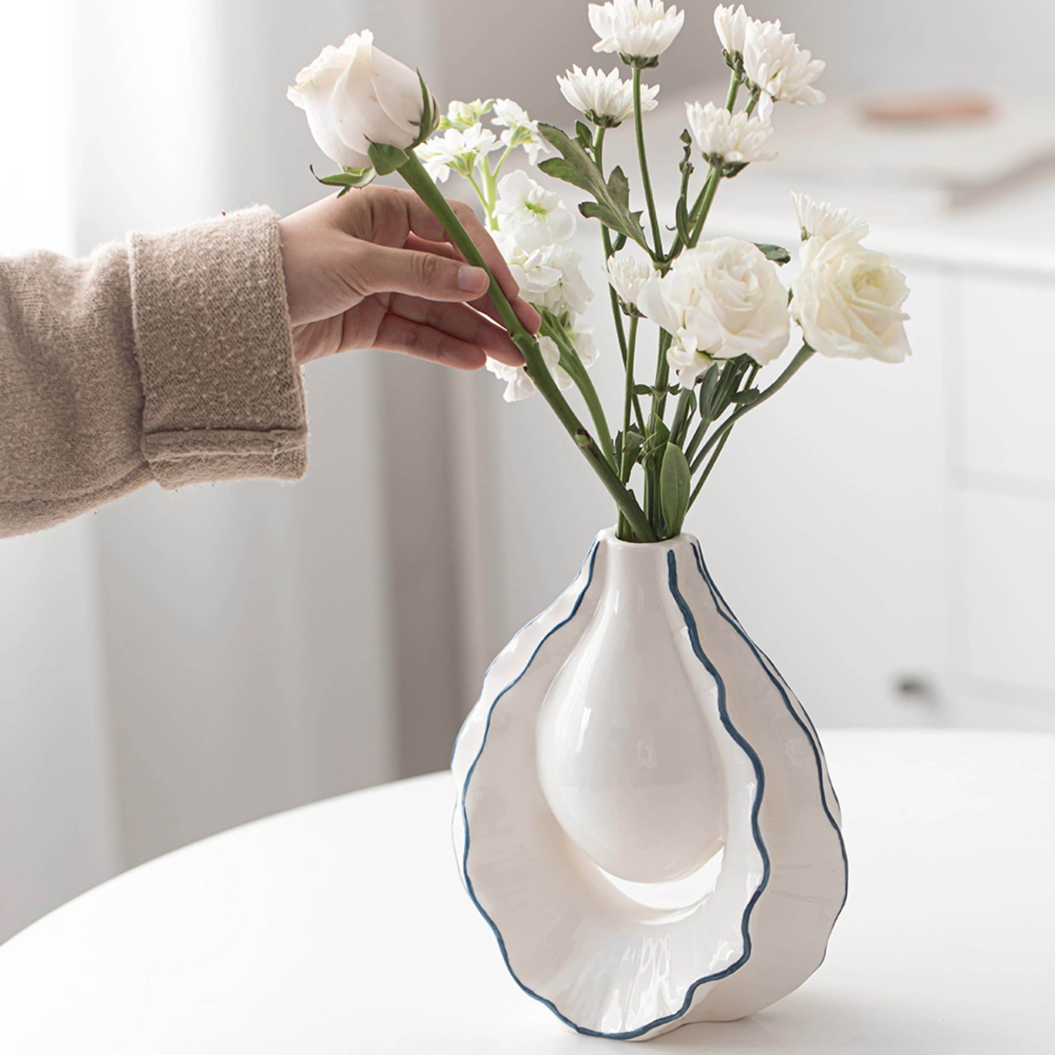 Luxury Style White Small Mouth Ceramic Vase