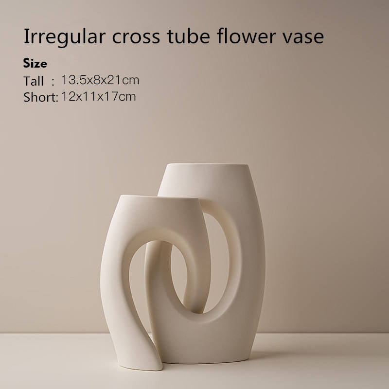 Inspired 2-Piece Ceramic Porcelain Vases Set White Irregular Design Vase