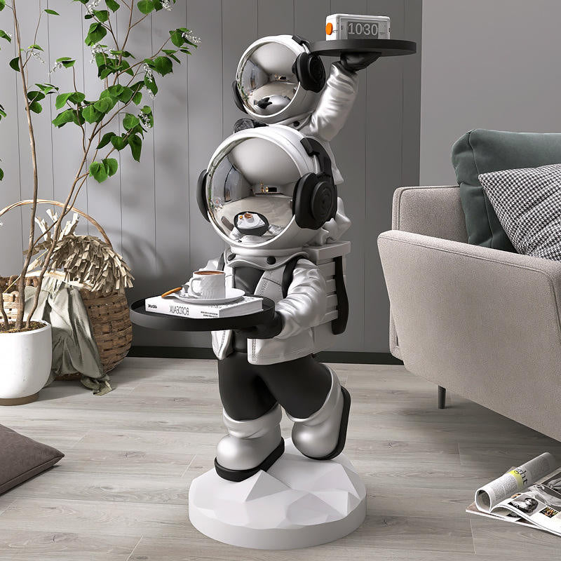 Astronaut Sculpture Living Room Decoration Creative Astronaut Tray and BLUETOOTH Speaker