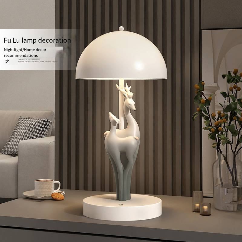 Luxury Light Deer Table Lamp Decoration
