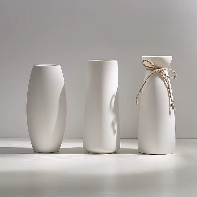 Set of 3 white high quality ceramic tabletop vase