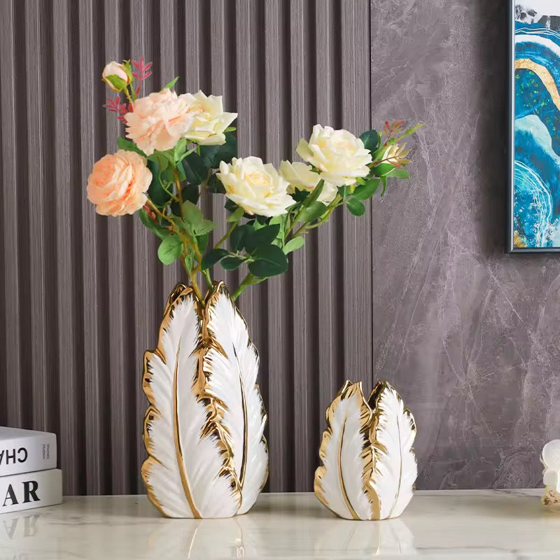 Set of 2 Luxury Leaf Shape Ceramic Vase Tabletop Ornament